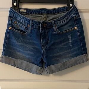 Quicksilver shorts size 0
